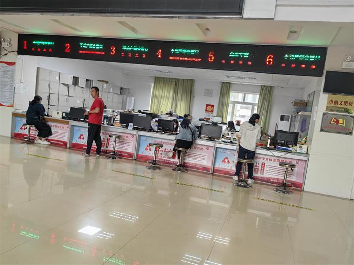 樂昌市首例工業(yè)廠房“帶押過戶”落地.jpg
